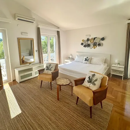 Hosta Lägenhet Hvar Town